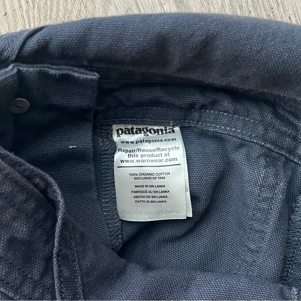 Patagonia Women’s Size XS Stand Up Overalls in Smolder Blue 100% Organic Cotton - Picture 5 of 11